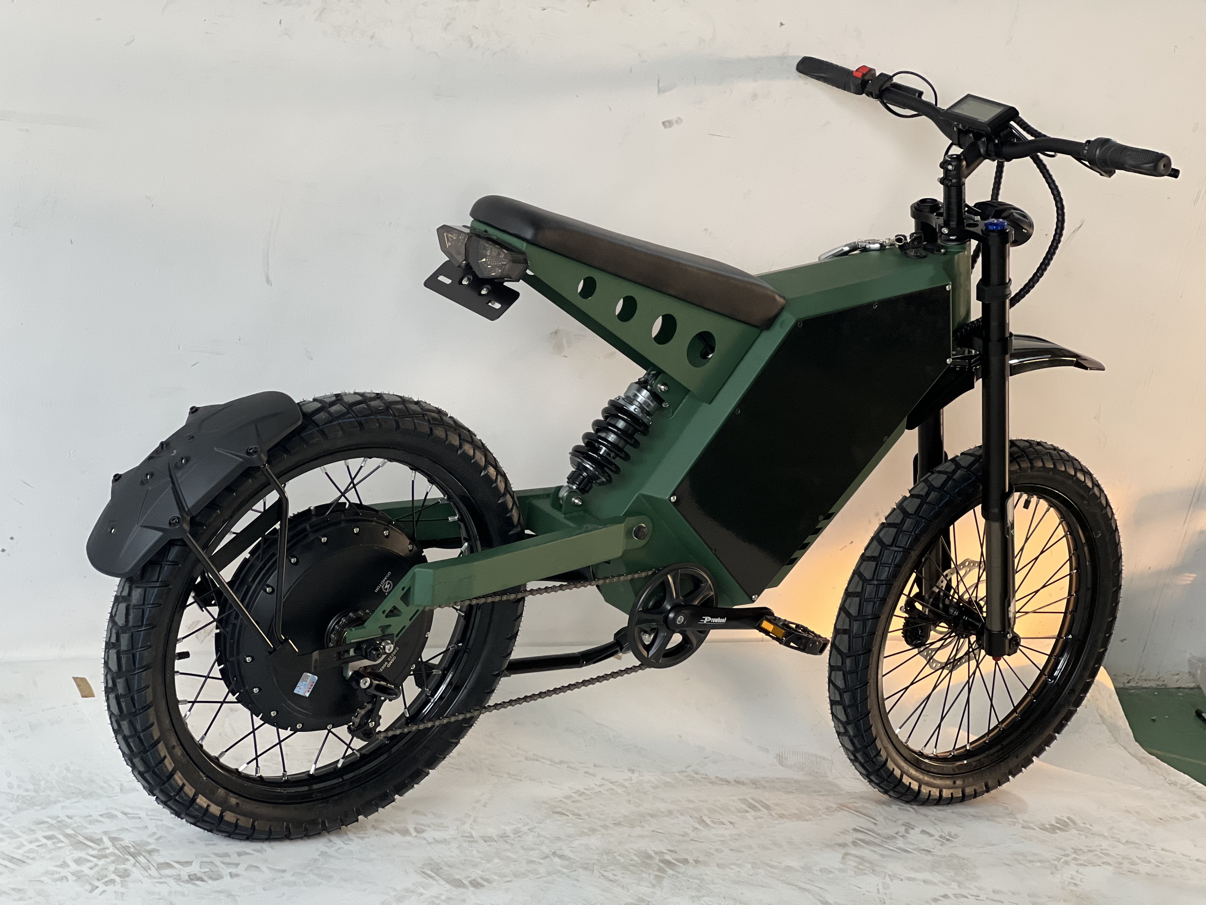 High-Speed Ebike with 72V 12000W Motorbike Steel Frame 12000W E-Bike Enduro Electric Bicycle